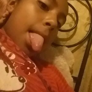 Meet your Posher, Sofia